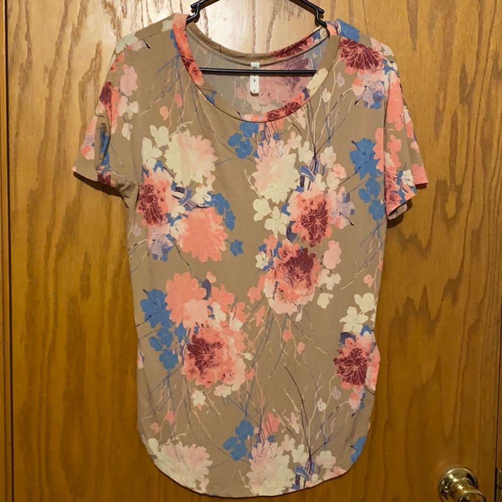Floral top
